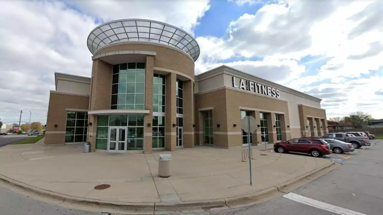 Gunman fires shots on LA Fitness basketball court in Alsip