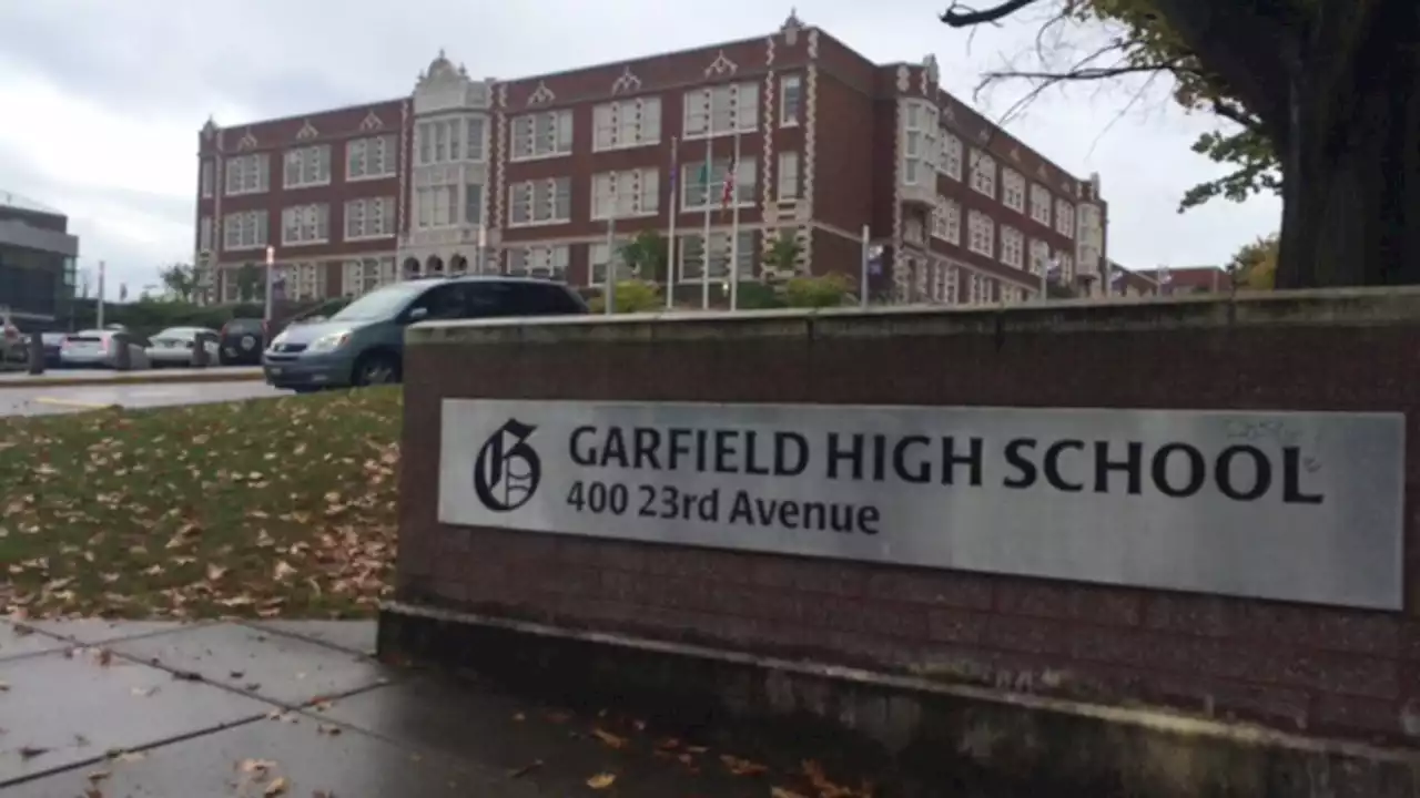 14-year-old girl hit in eye with pellet gun round near Garfield High School