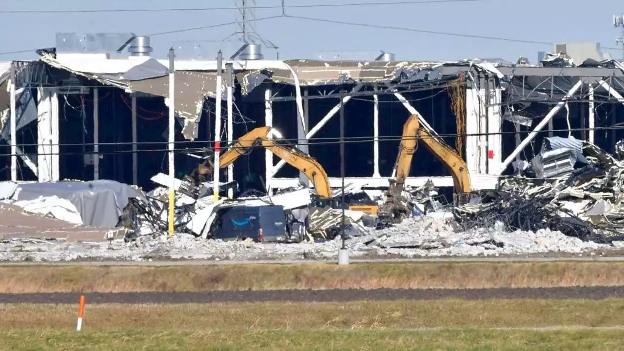 Family of driver who died in Illinois tornado warehouse collapse sues Amazon