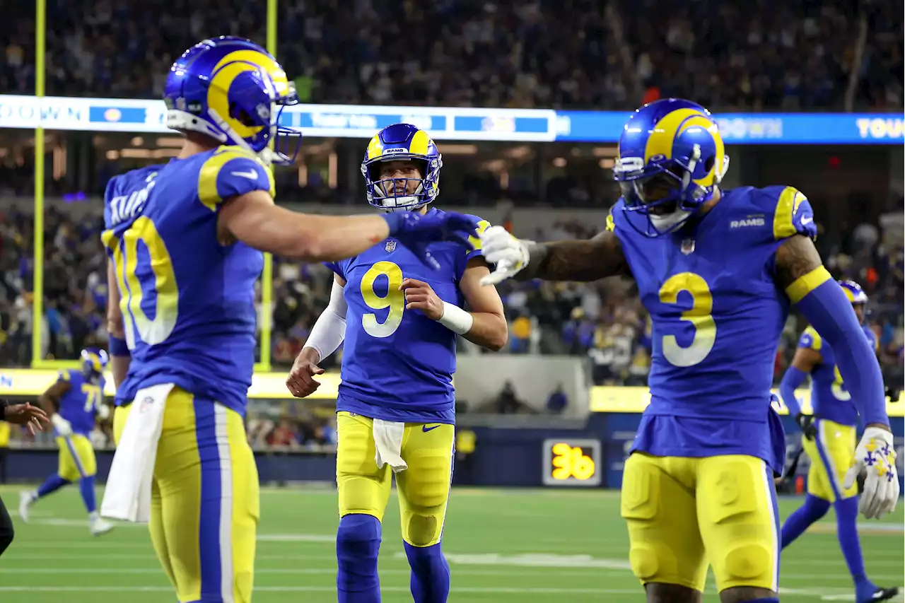 Matthew Stafford Wins First Playoff Game as Rams Dominate Cardinals 34-11