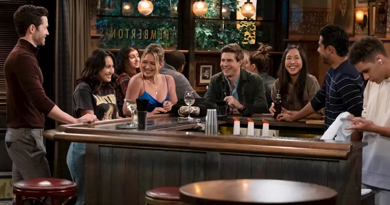 'How I Met Your Father' reimagines beloved series