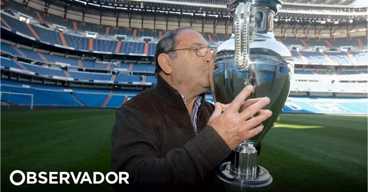 Morreu Paco Gento, hexacampeão europeu pelo Real e um dos maiores jogadores espanhóis de sempre