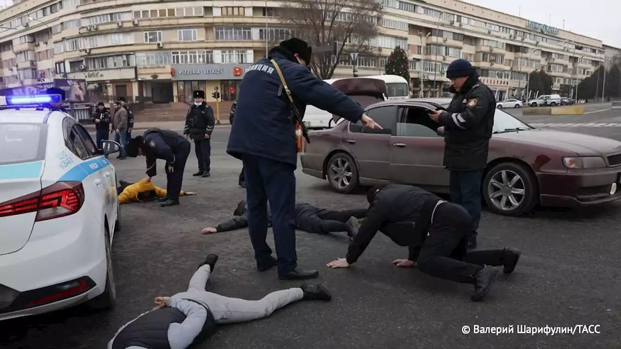 Число задержанных в Алма-Ате участников незаконных акций превысило 2,7 тыс.