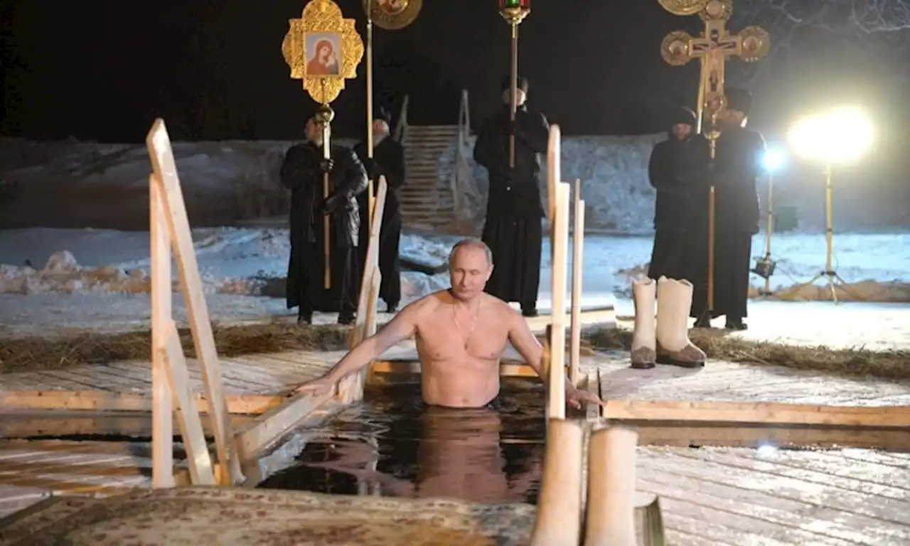 Putin rinuncia al bagno gelato per l'Epifania ortodossa