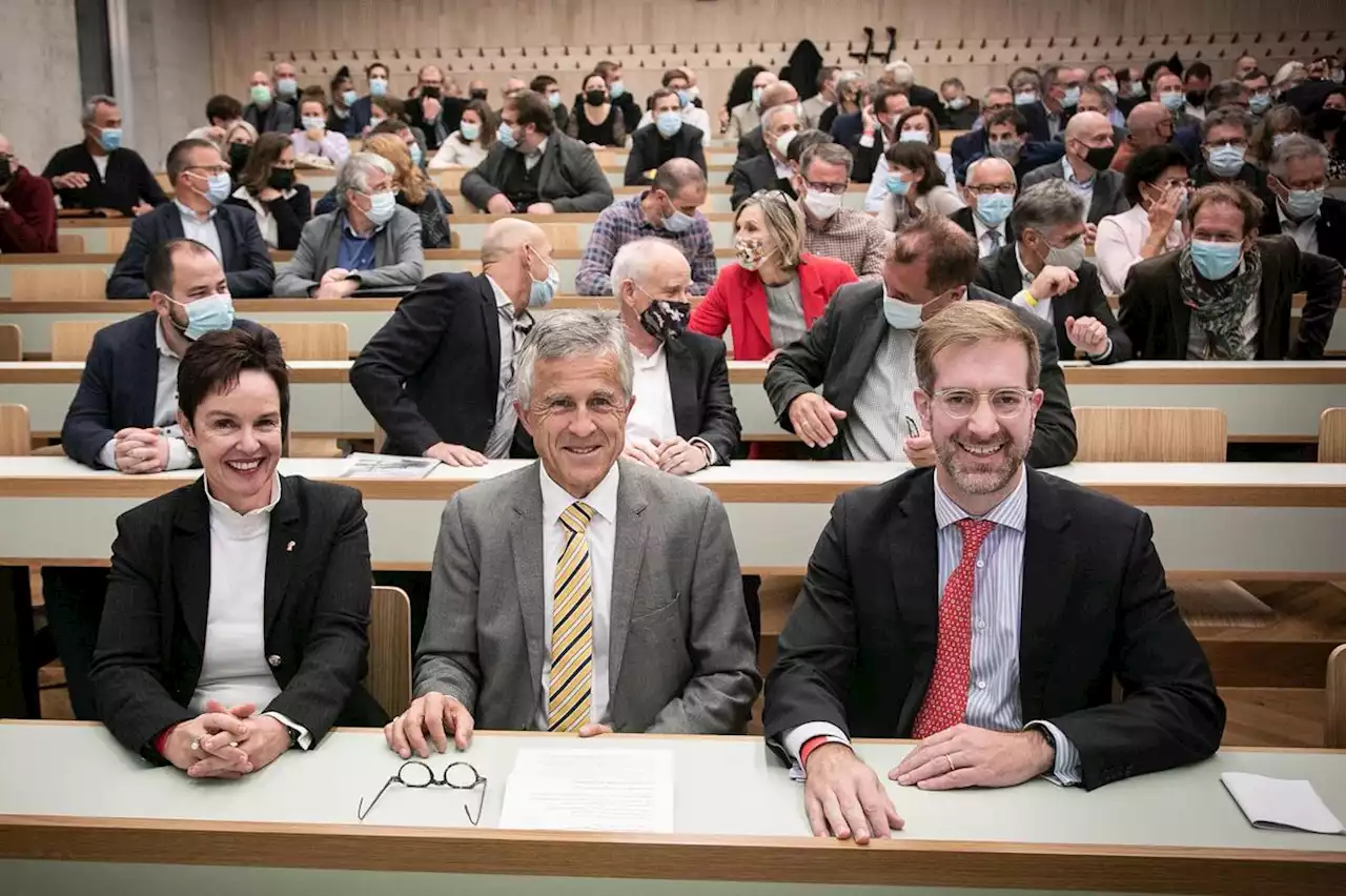 Unbemerkter Reichtum – Uni Basel macht Millionengewinne, Parlamentarier fordern Transparenz