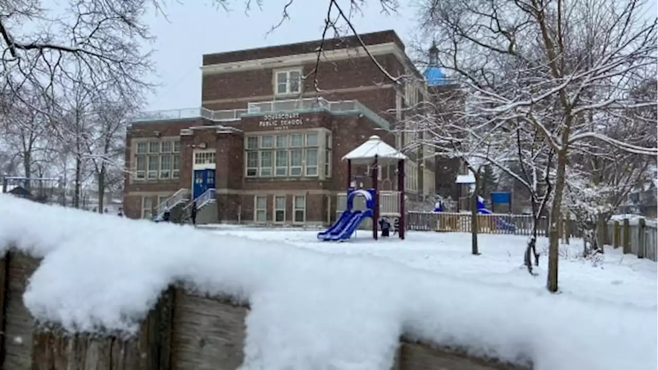 TDSB and TCDSB schools open for in-person learning on Wednesday after winter storm | CBC News