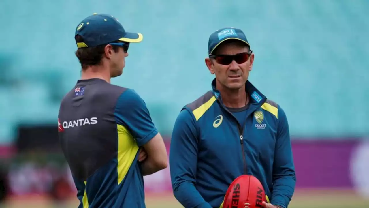Australia's Langer not 'edgy' ahead of contract talks