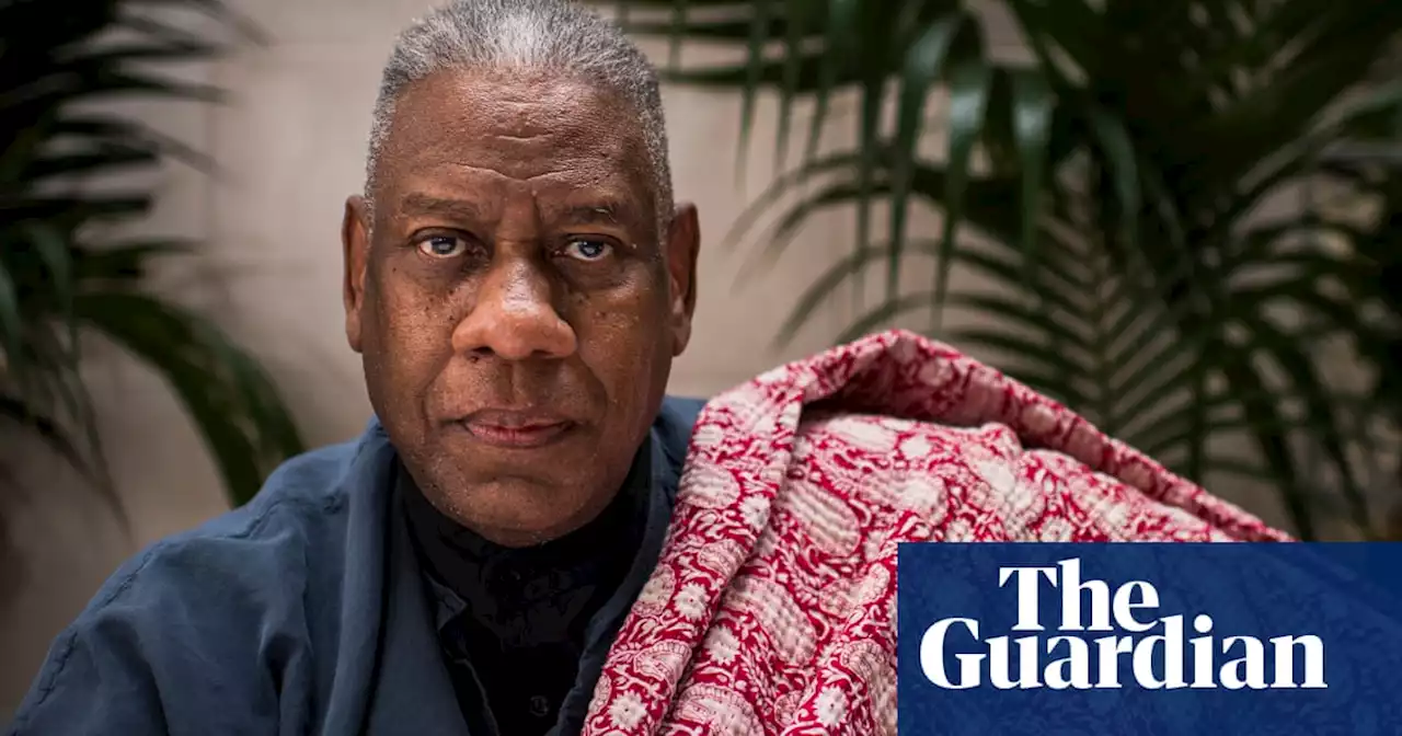 André Leon Talley, influential fashion journalist, dies aged 73