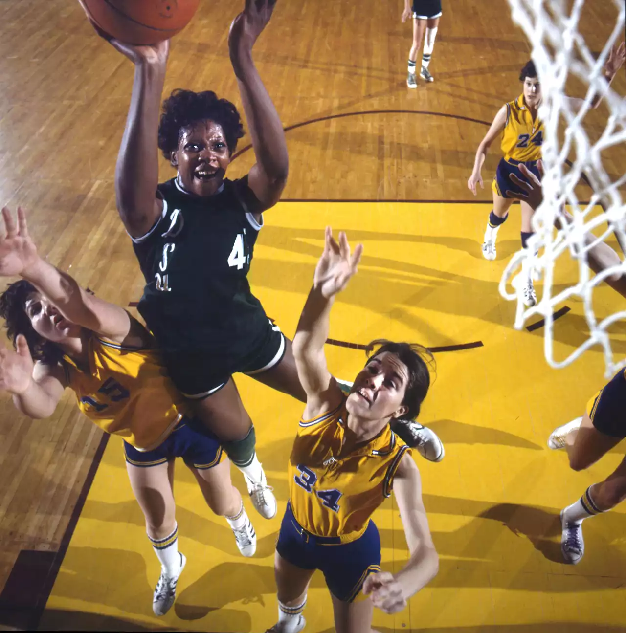 Women's Basketball Pioneer Lusia Harris Dies at 66