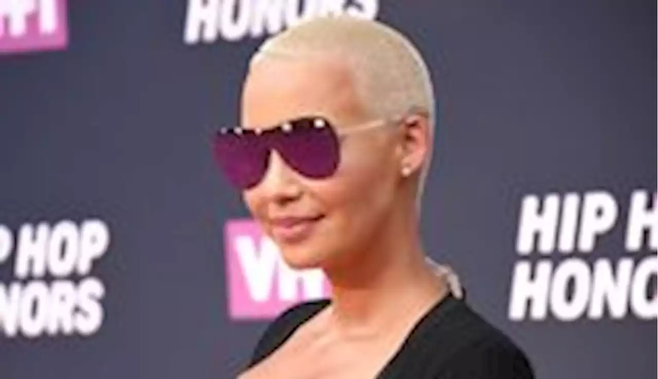 Amber Rose Apologizes for Her 'Kartrashians' Post