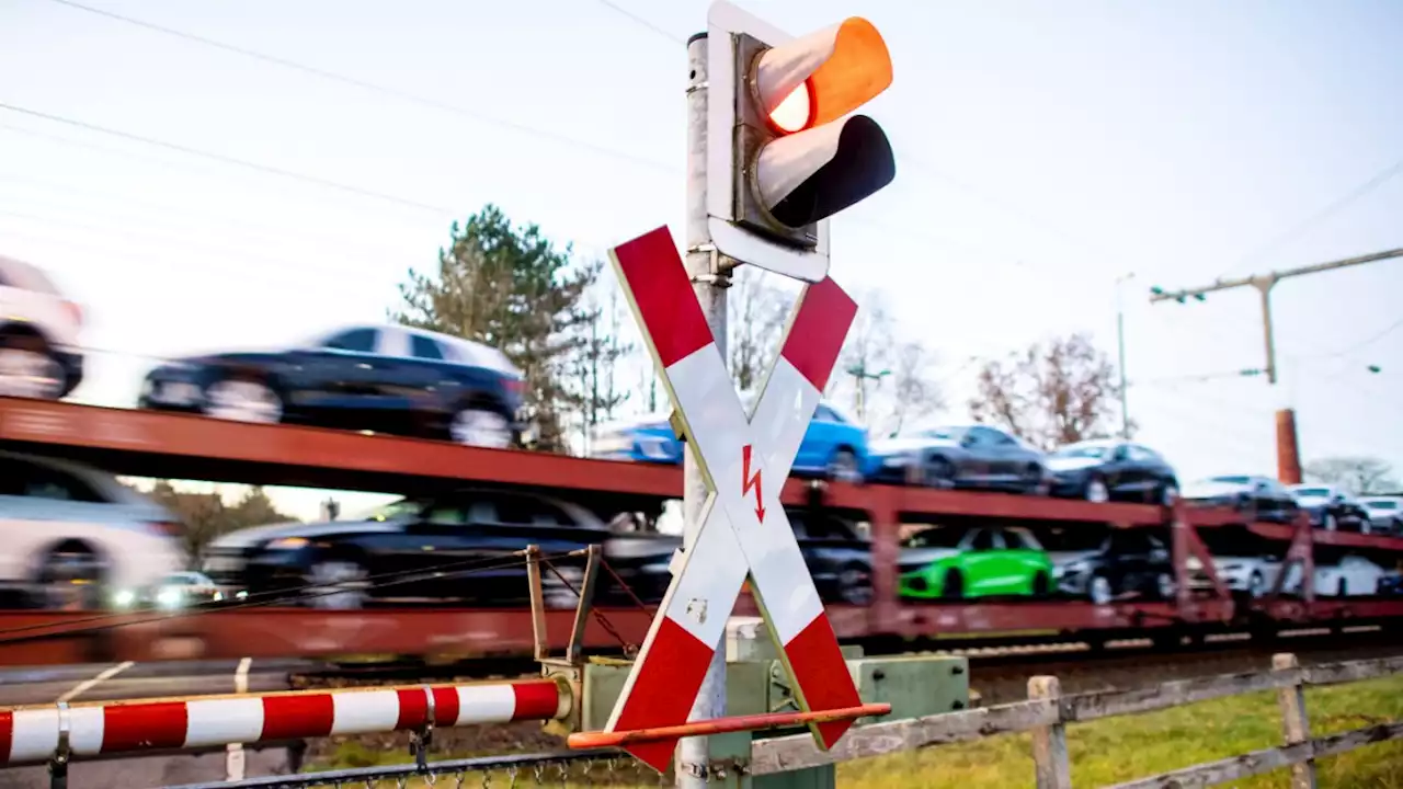 Bahn: Neue Strecke über die Ems in die Niederlande