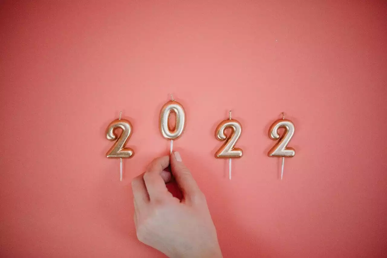 8 2022 New Years Resolutions That Don’t Involve Losing Weight