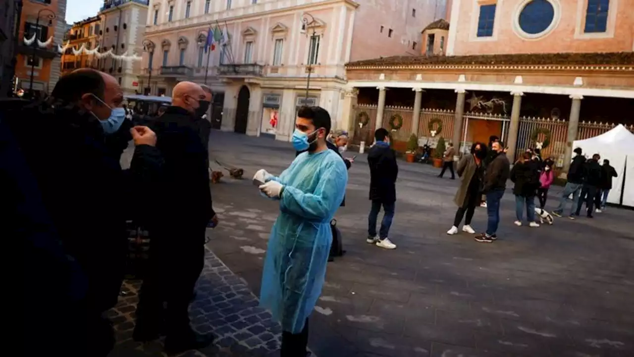 Italy reports 61,046 COVID-19 cases on Sunday, 133 deaths