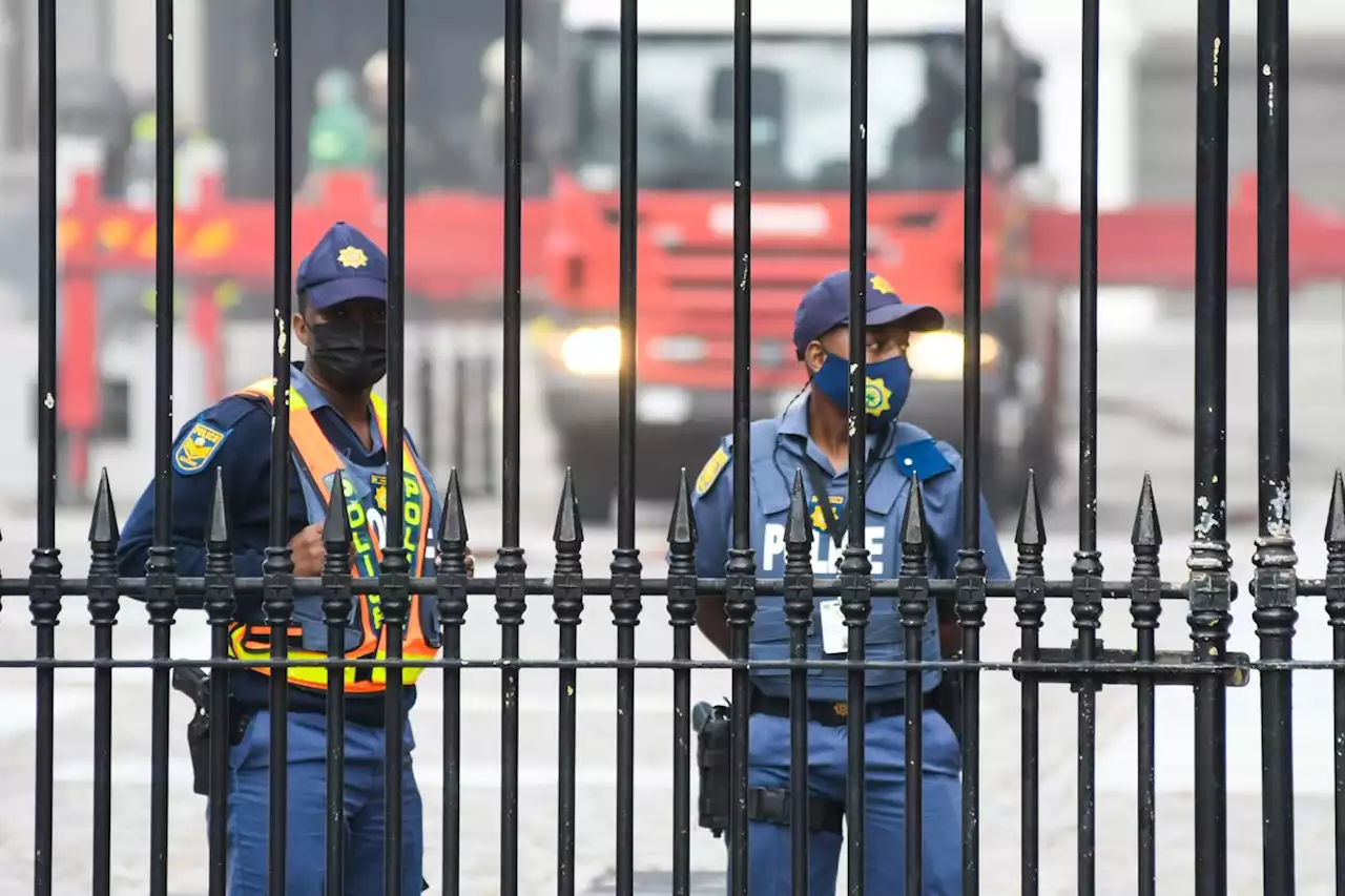 Suspect arrested in connection with Parliament fire | Citypress