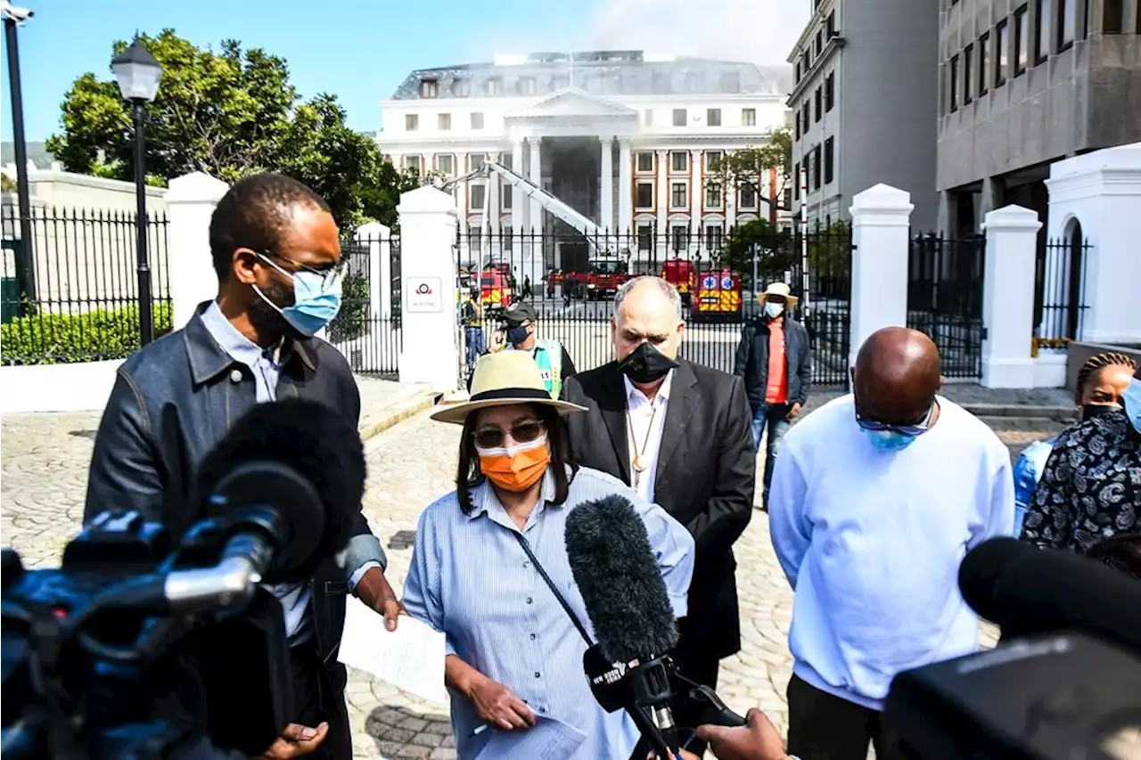 De Lille | We can’t speculate about links to 2021 parliament fire | Citypress