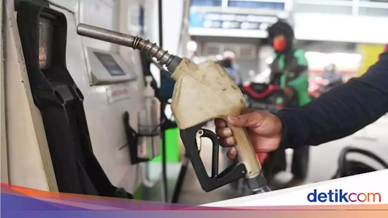 Aturan Harga hingga Penyaluran Premium Dirombak Jokowi