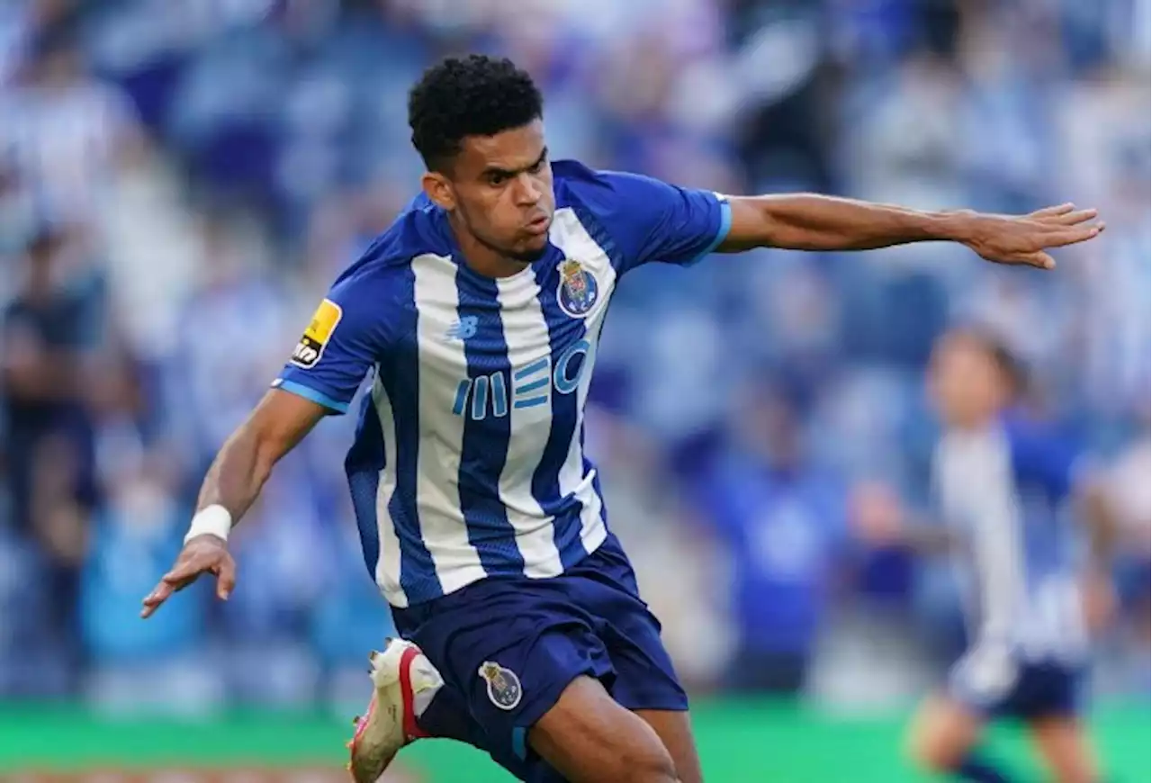 ¡Arrasó con todos! Luis Díaz, elegido como el mejor jugador del año en Portugal