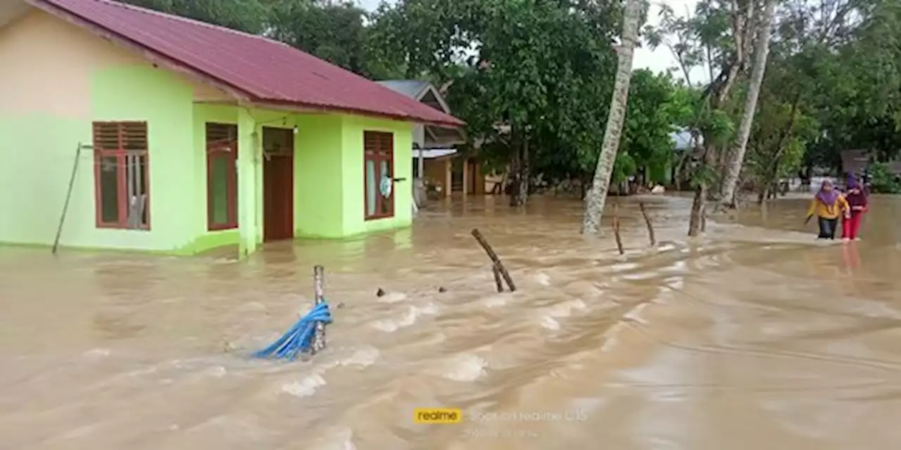 Banjir Masih Menggenangi Beberapa Kecamatan di Aceh Timur, 1 Orang Meninggal | merdeka.com