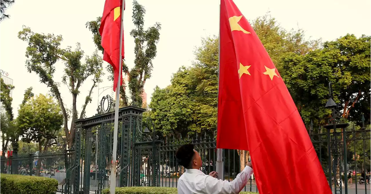 Vietnam urges China to urgently reopen border gates as trade stalls