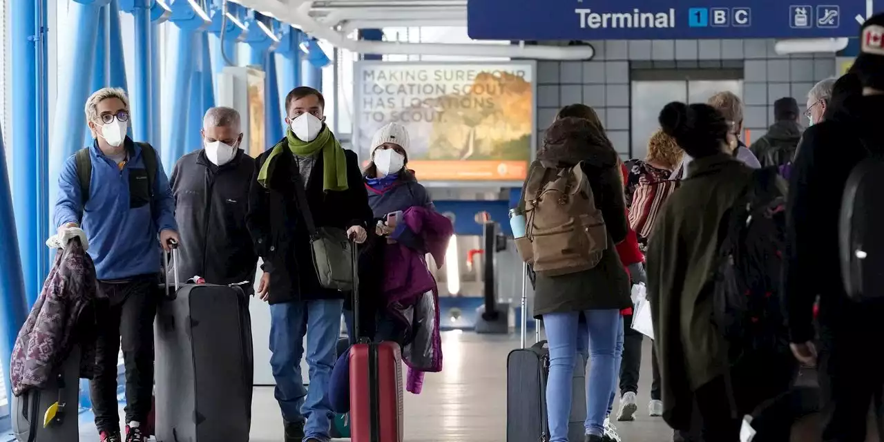 Winter Storms, Covid-19 Infections Drive U.S. Airport Snarls