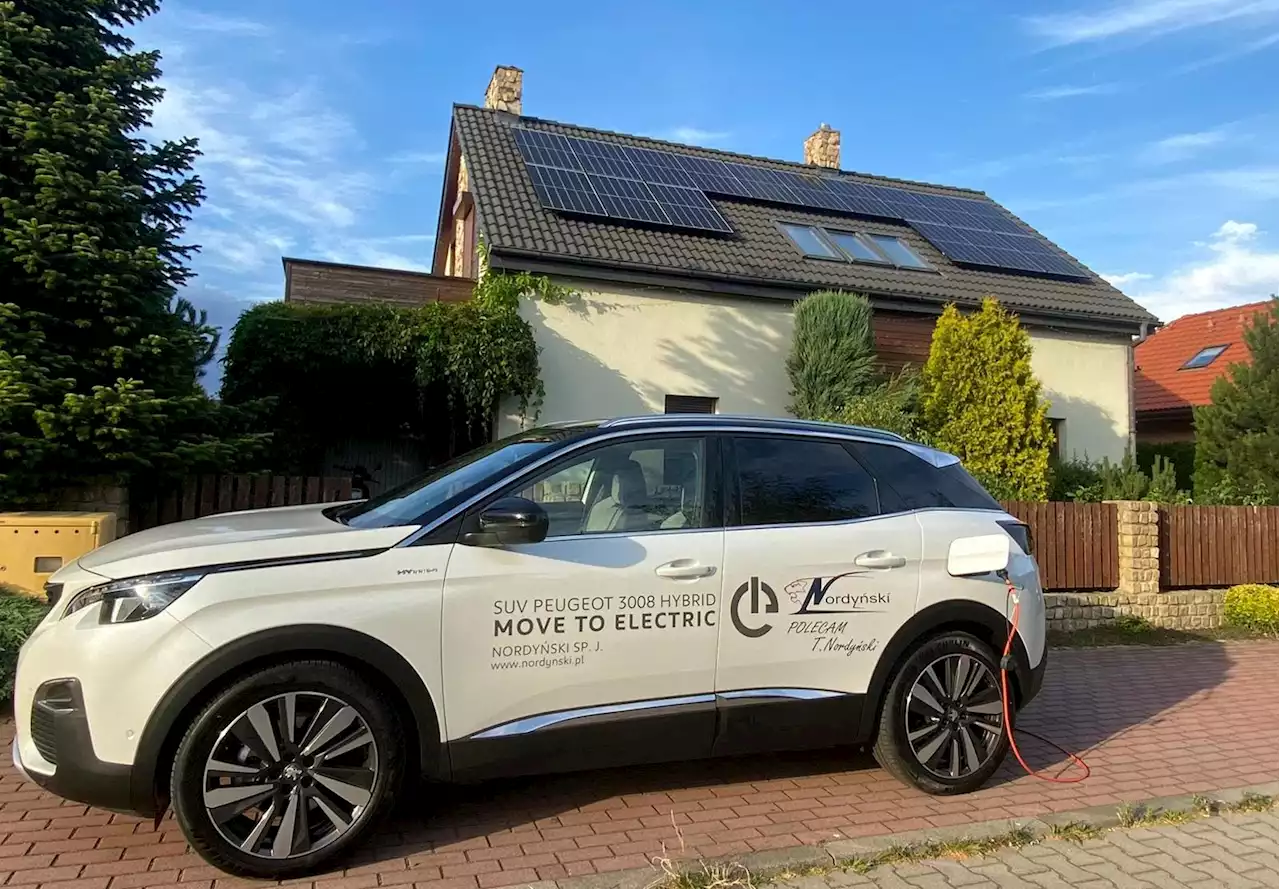 Stellantis CEO Warns Of Dangers In EU Electric Car Policies