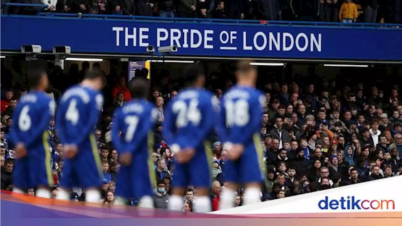 Chelsea Belum Kibarkan Bendera Putih