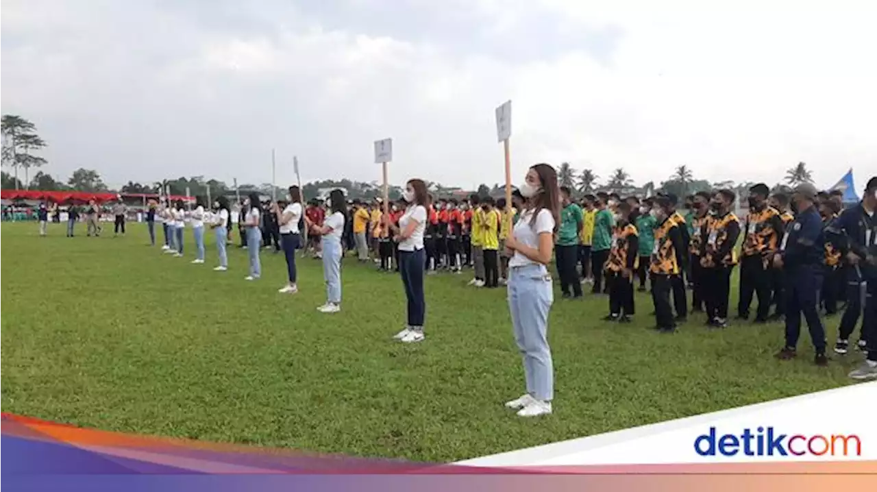 Pantau Piala Soeratin, Umuh Siap Comot Pemain Untuk Persib