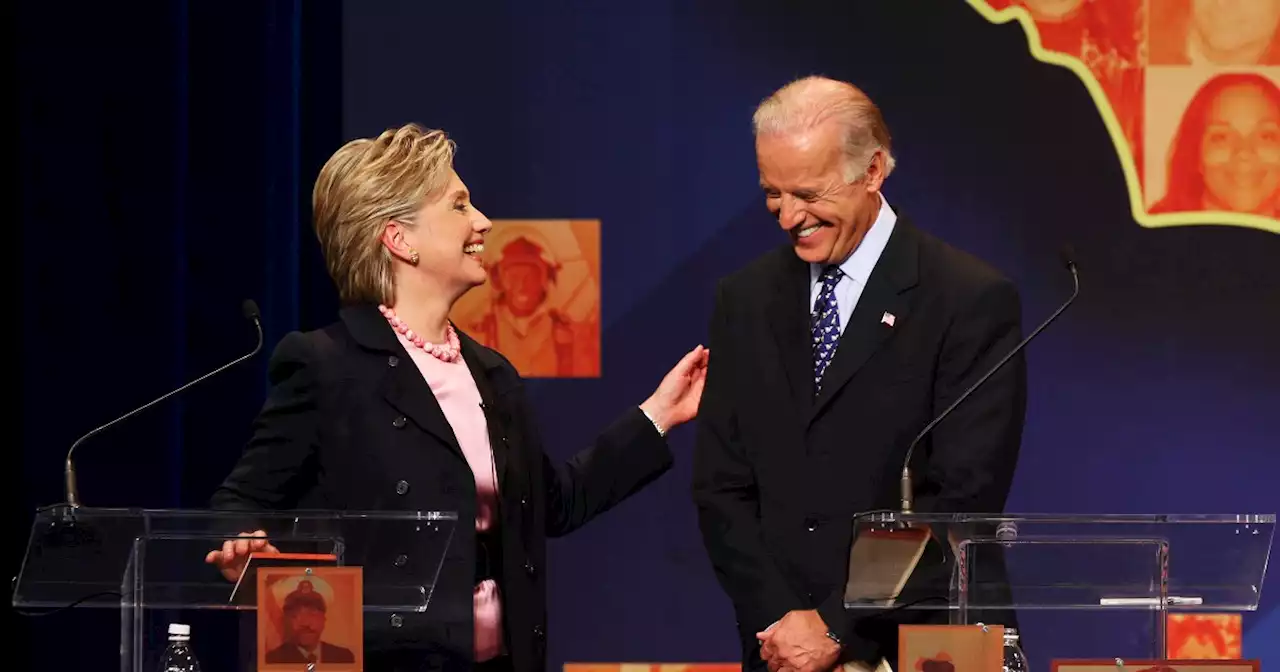 Usa, dall'idea Hillary Clinton al ticket Biden/Cheney per il 2024: le boutade dei quotidiani sono lo specchio del caos che regna tra i Dem - Il Fatto Quotidiano