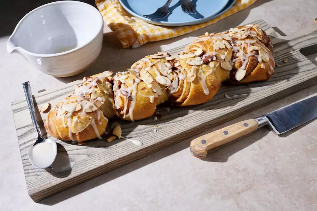 If You Love Cinnamon Buns, You'll Really Love Kanelstang