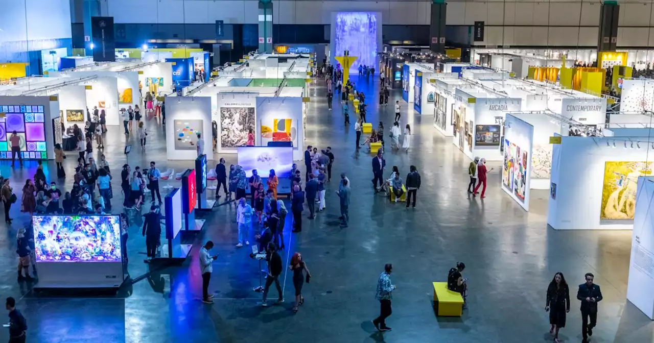 Why art fair season is kicking off despite Omicron concerns