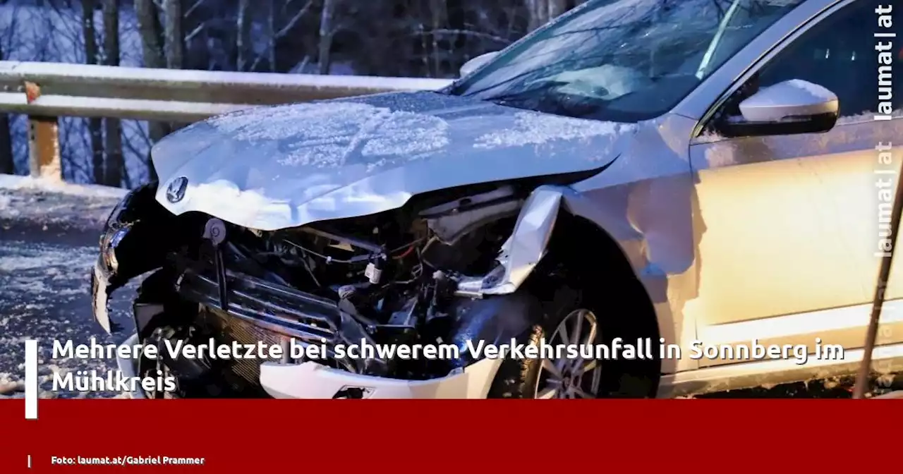 Mehrere Verletzte bei schwerem Verkehrsunfall in Sonnberg im Mühlkreis | laumat|at