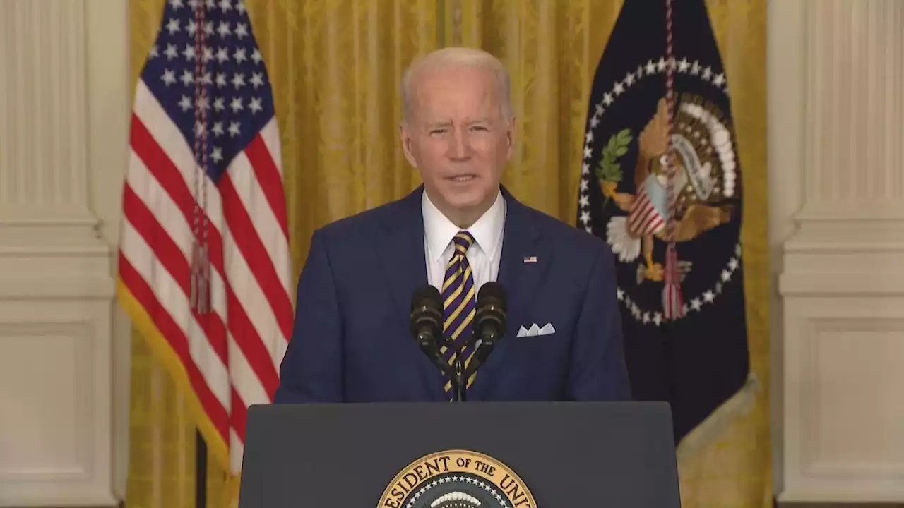 Biden: 'Un anno di sfide e di progressi, ma c'è frustrazione per il Covid'