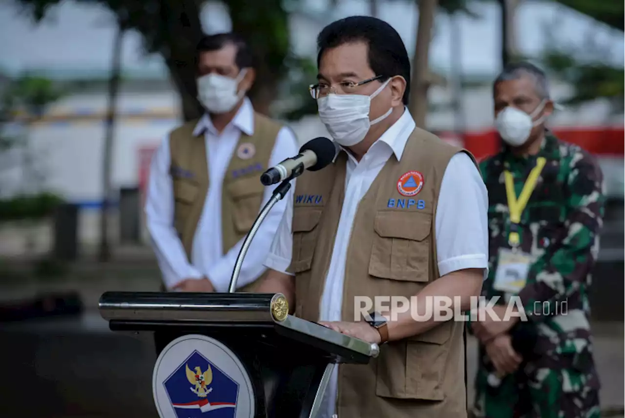 Wiku: Cegah Penularan Covid 19, Tunda Perjalanan ke Luar Negeri |Republika Online