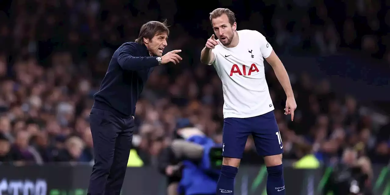 Tottenham, Kane esalta Conte: 'È uno dei migliori al mondo'