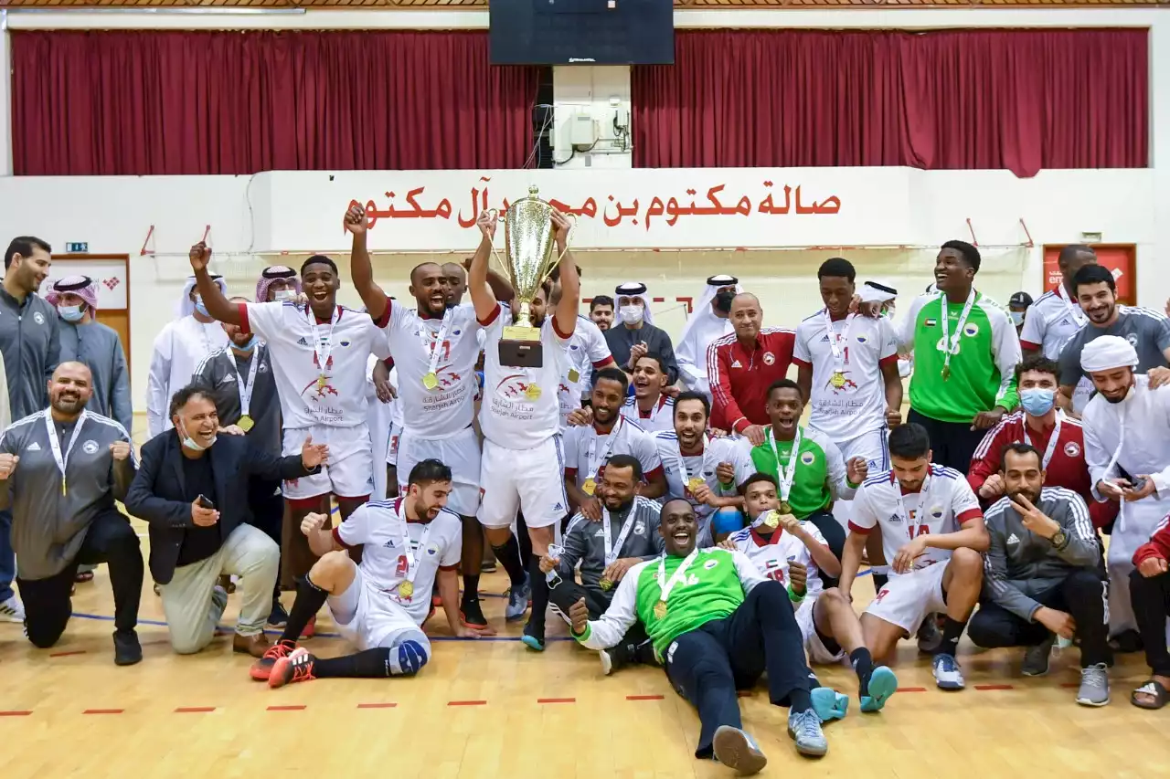 الشارقة يتعادل مع النصر ويتوج بطلاً لكأس اليد