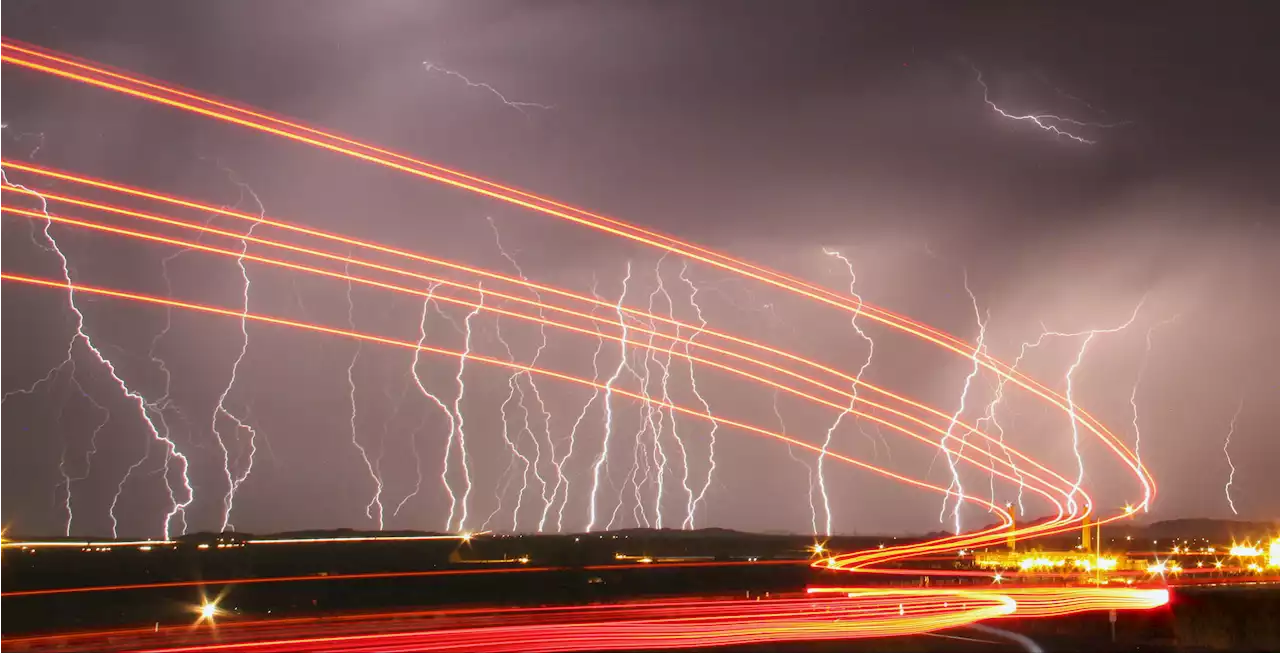 Cramer's Lightning Round: NextEra Energy Is a Buy