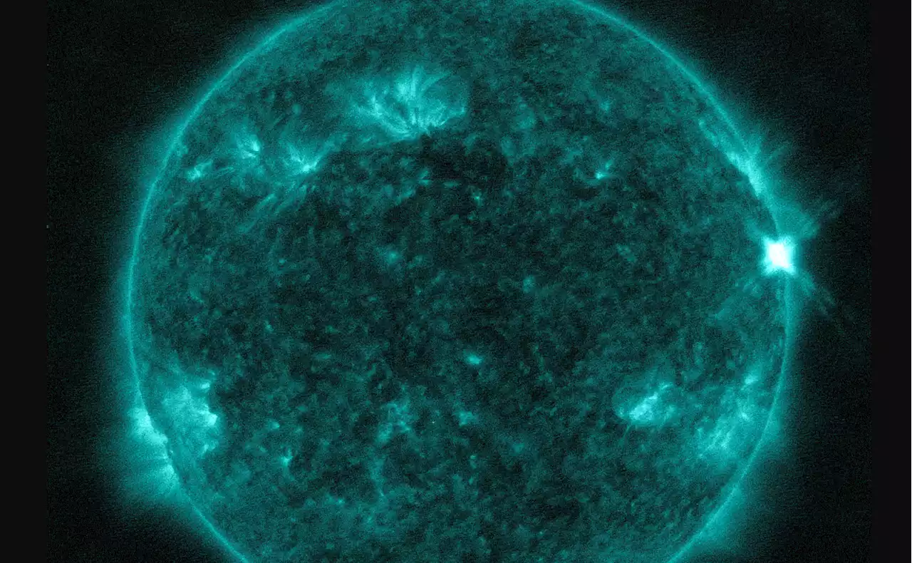 See 'significant' solar flare shoot from Sun toward Earth in NASA photos