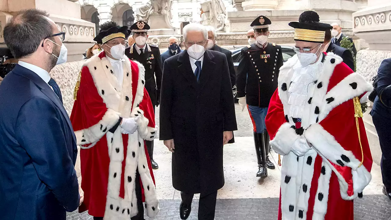 Il presidente della Cassazione, Curzio: '295 omicidi volontari nel 2021, 118 vittime sono donne'