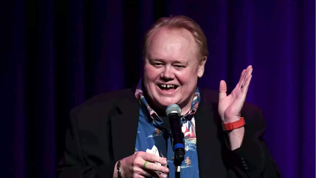 Louie Anderson Dies at 68, Days After Revealing Cancer Battle