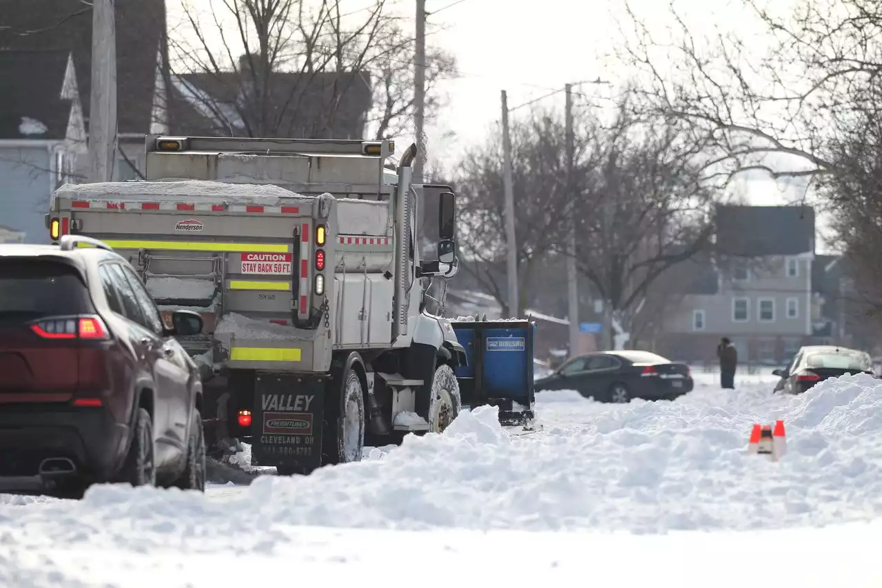 Mayor Justin Bibb posts video apology to Cleveland for city’s snow removal performance