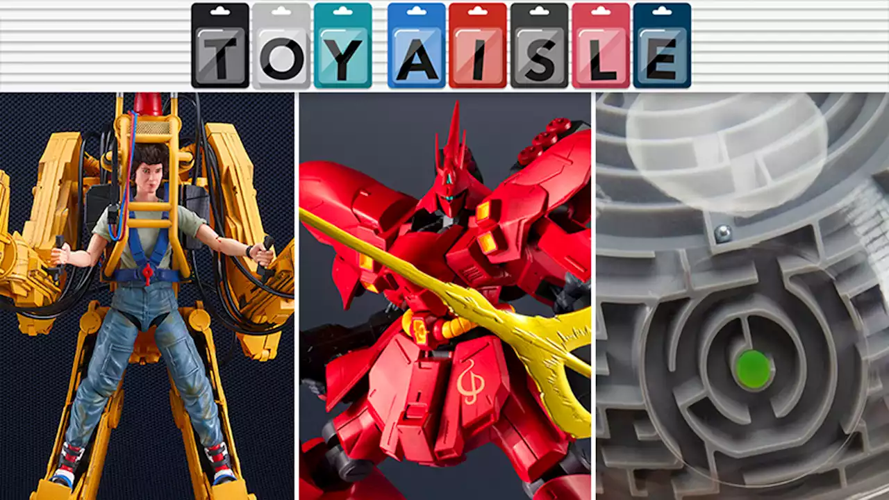 Big Mechs, Small Mechs, and Mechanized Moons Are the Toys of the Week