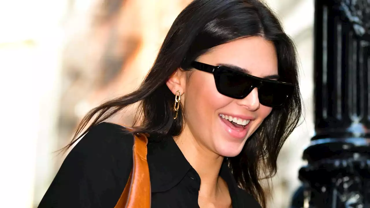 Kendall Wore the Tiniest Bikini & the Biggest Fur Boots in the Snow