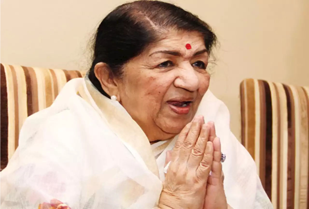 Lata Mangeshkar Health Update: लता मंगेशकर की तबीयत में सुधार, बाॅलीवुड सेलेब्स ने मांगी गायिका के जल्द ठीक होने की दुआ