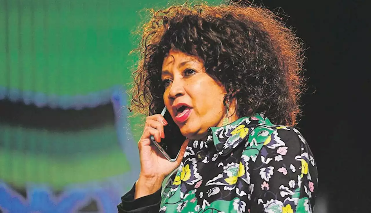 Sisulu dodges NEC bullet | Citypress