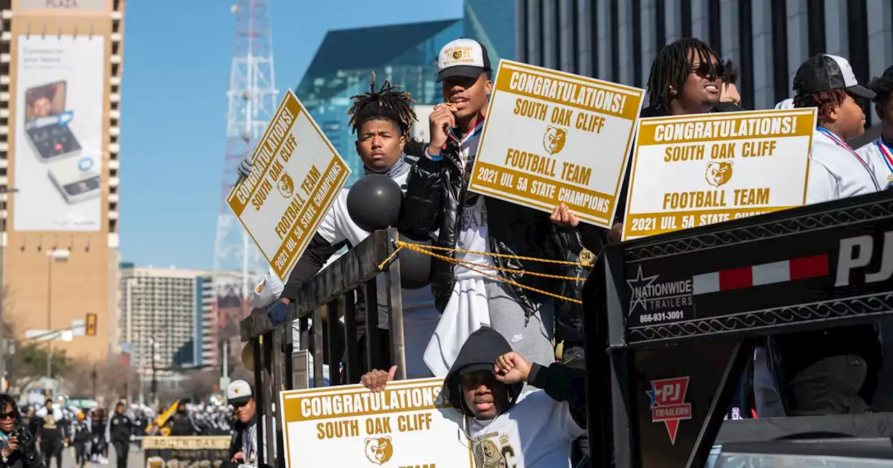 ‘All of Dallas is proud’: Hundreds gather for South Oak Cliff Day parade in heart of city