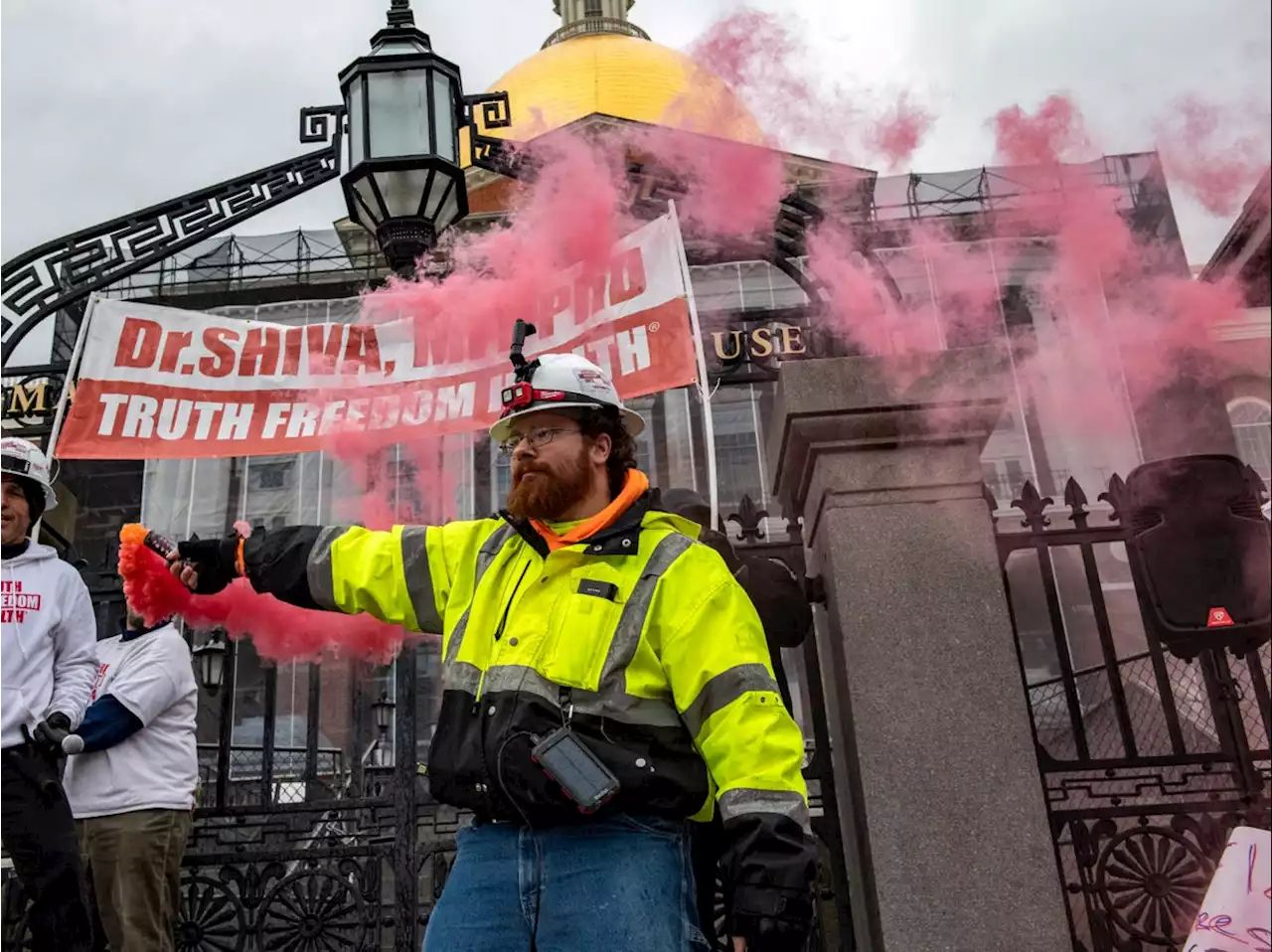 Security beefed up in Washington DC ahead of major anti-vaxx rally