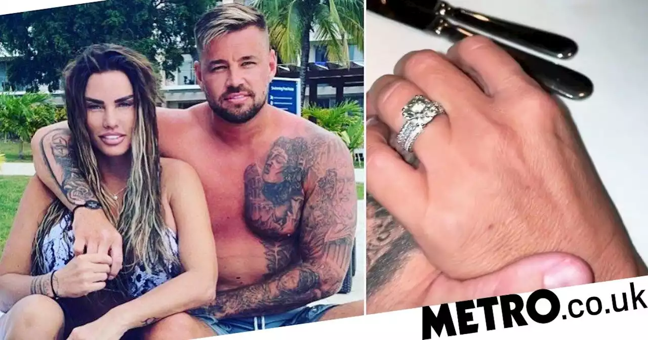 Katie Price's fiancé Carl Woods blasts 'fake news' amid break-up rumours