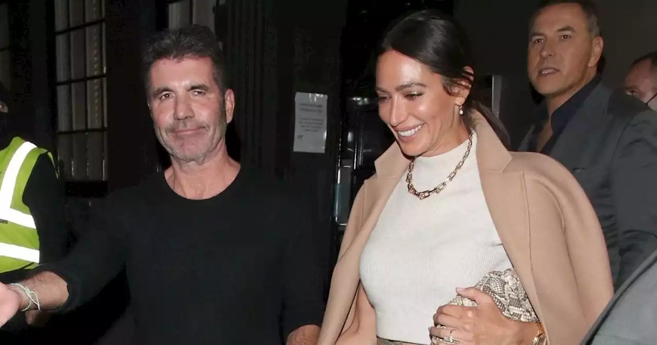 Simon Cowell's fiancé Lauren Silverman flashes her £2.5 million engagement ring