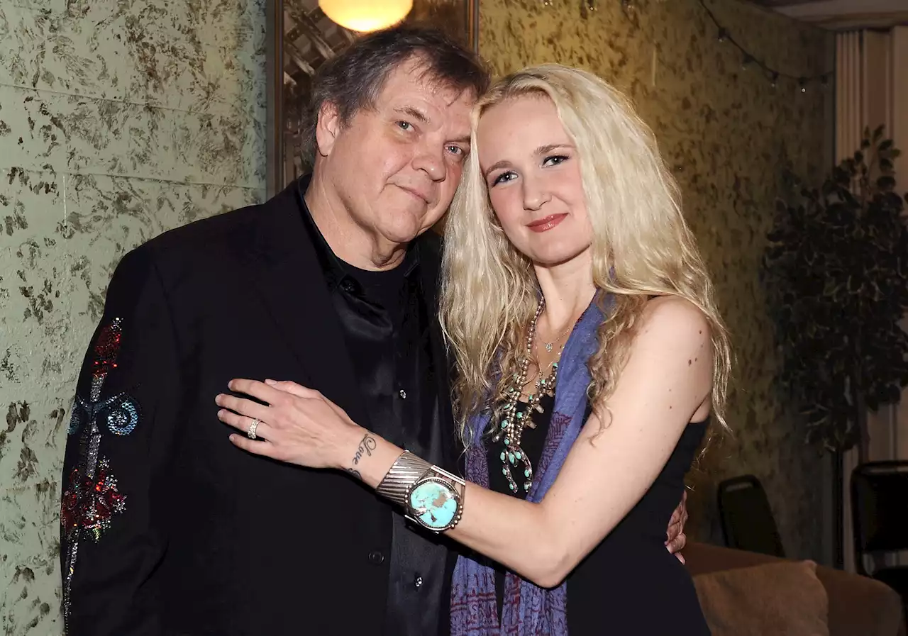 Meat Loaf's Daughter Pens Tribute to Late Musician Dad: ‘I Love You Always'