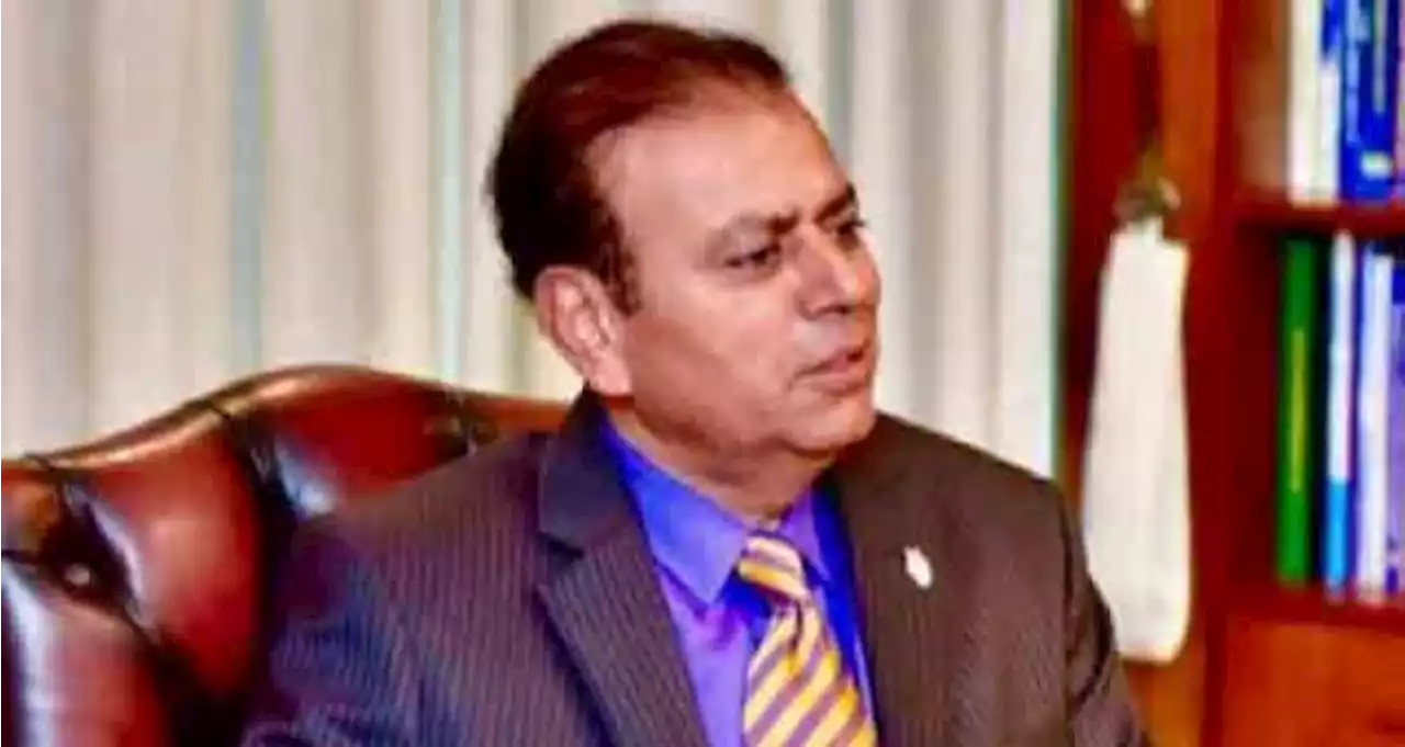 احمد جواد کا رکنیت ختم کیے جانے کے پارٹی فیصلے کیخلاف عدالت جانے کا فیصلہ